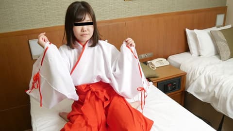 现役巫女居然不是处女因此用中出处罚 仓科里衣 10musume_011022_01