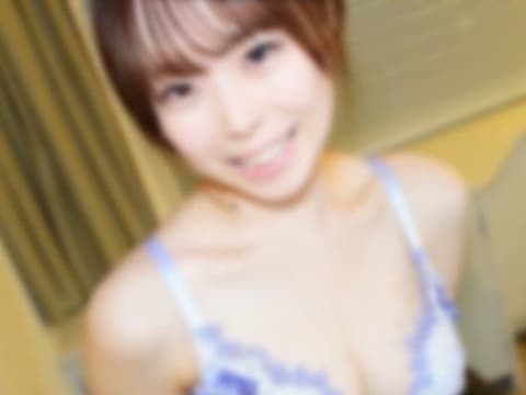 『现在限定特价』『完全露脸』被神认可的胸部？？？最新型火箭奶发射！ FC2-PPV-4512714